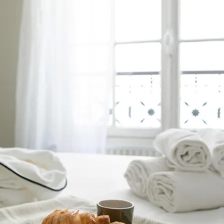 Bnbnova - Eiffel Tower & Les Invalides - 1br Paris